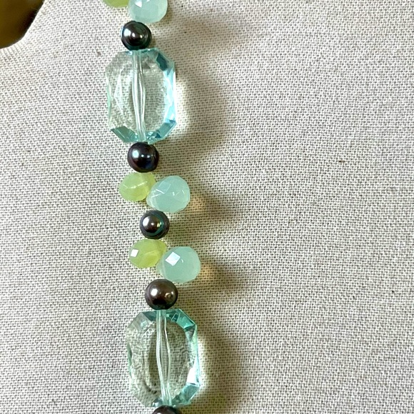 🐠Green Serene Sea Glass & Freshwater Pearl Necklace by Cookie Lee - Picture 5 of 7